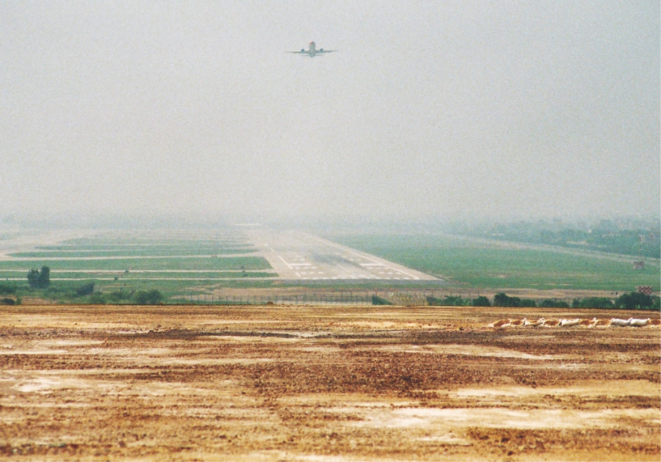 P44-02.jpg P44-02.jpg